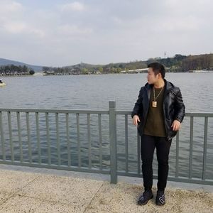 Meet your Posher, Yuchi